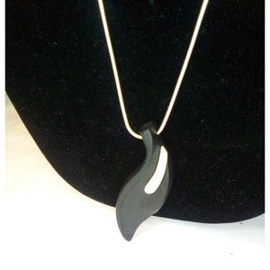 Rare Howard Blackwood & silver curve Necklace nwt